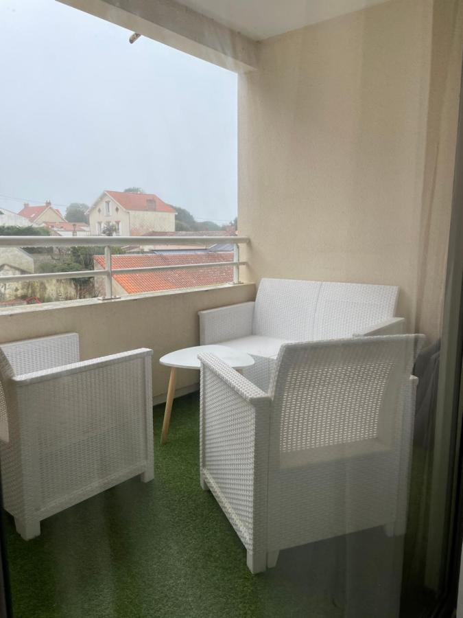 Appartement A 1 Pas De La Plage, Ambiance Boheme Naturel Prefailles Ngoại thất bức ảnh